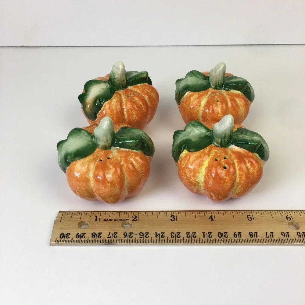 2 Sets of Orange Pumpkins Salt and Pepper Shakers Ceramic w Plastic Corks Autumn